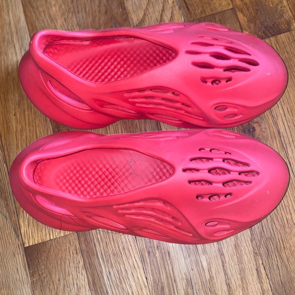 Yeezy Foam Runner